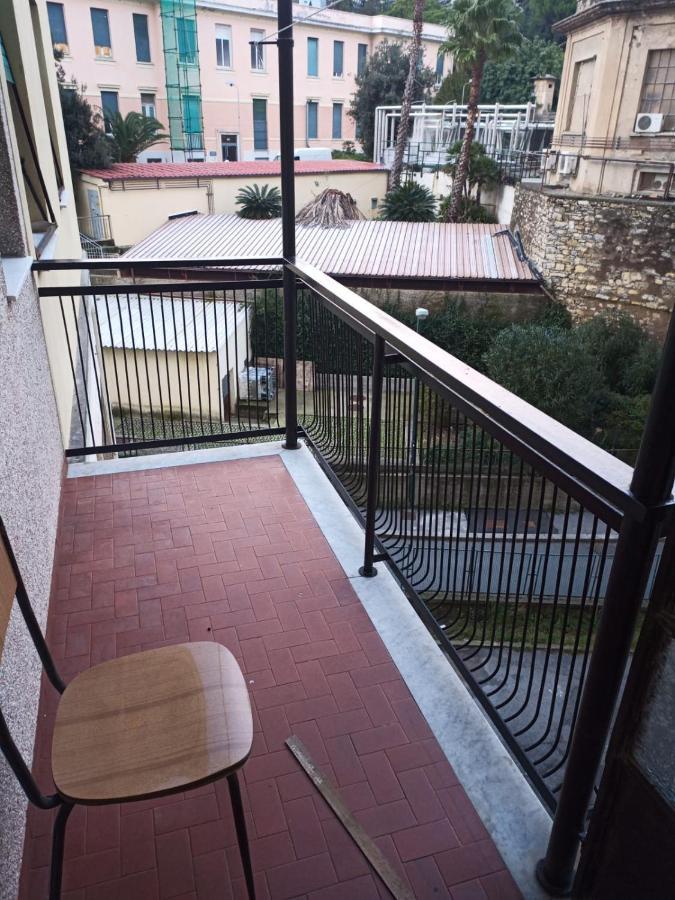 Bed and Breakfast Dolce Notte, Near San Martino Hospital Janov Exteriér fotografie